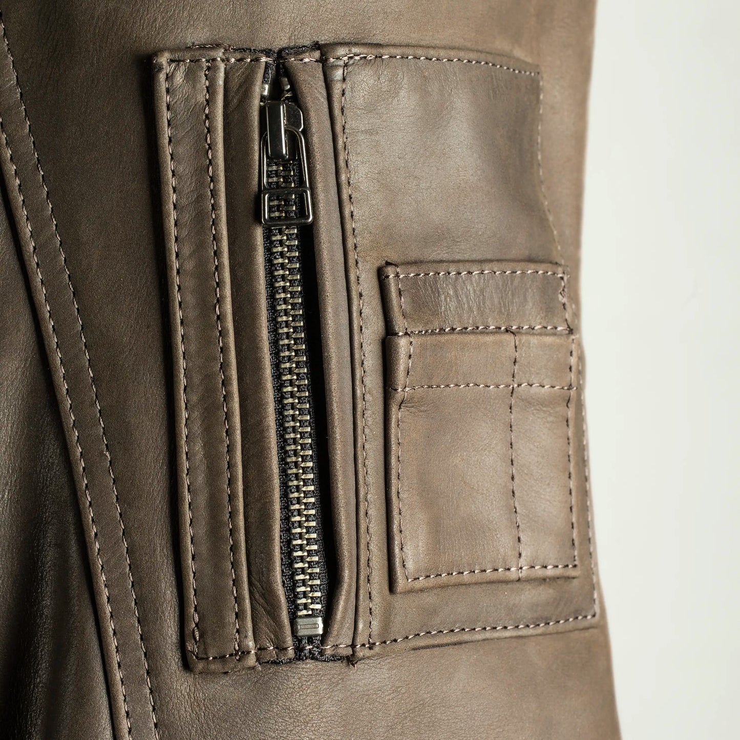 KRUGGER Brown